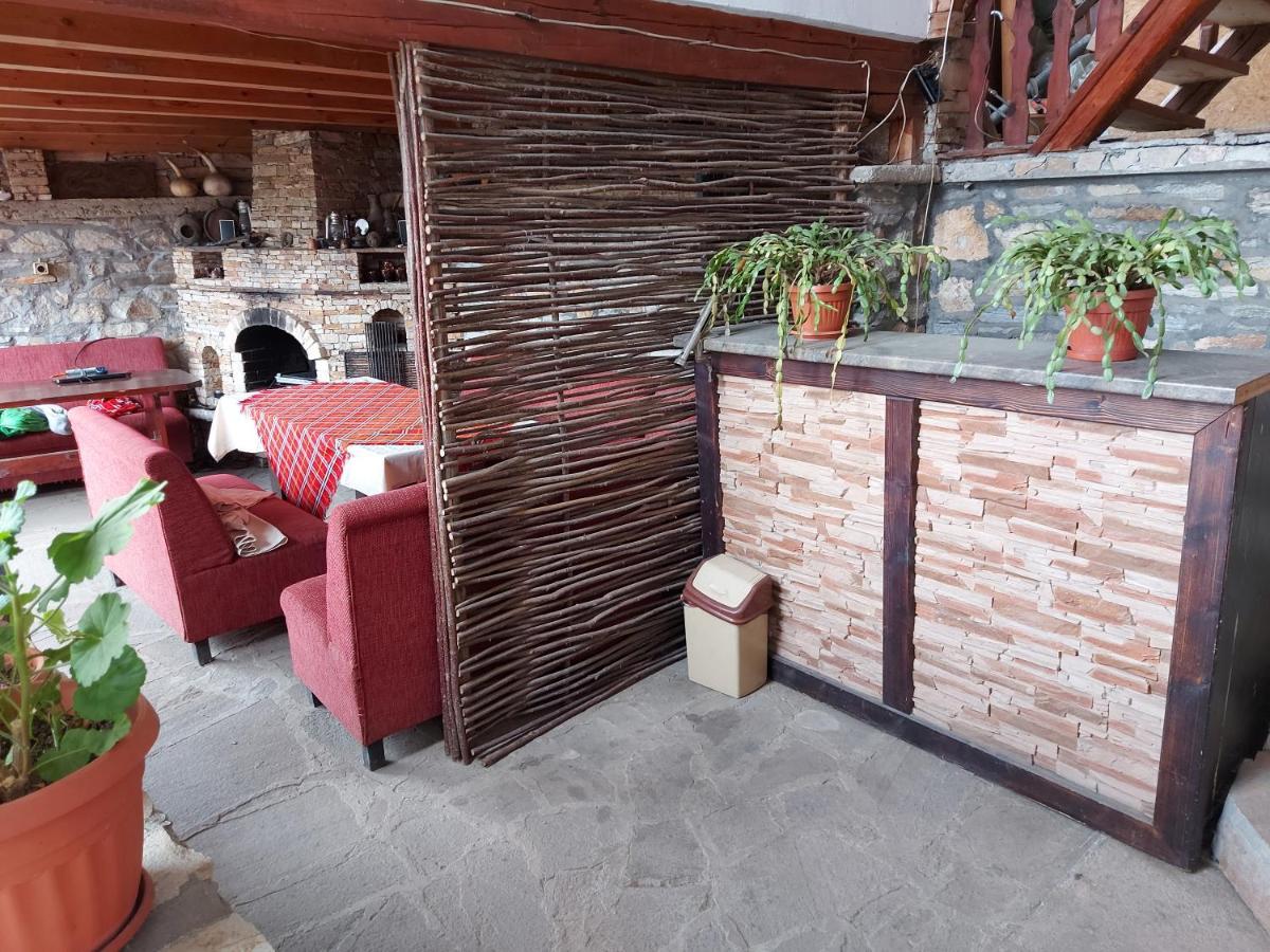 Sharkov Guest House Dolen  Εξωτερικό φωτογραφία