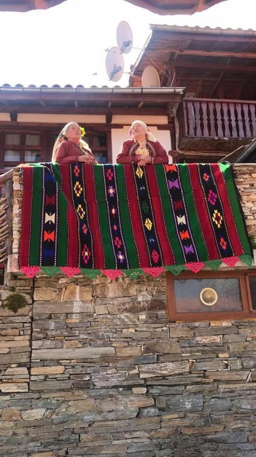 Sharkov Guest House Dolen  Εξωτερικό φωτογραφία