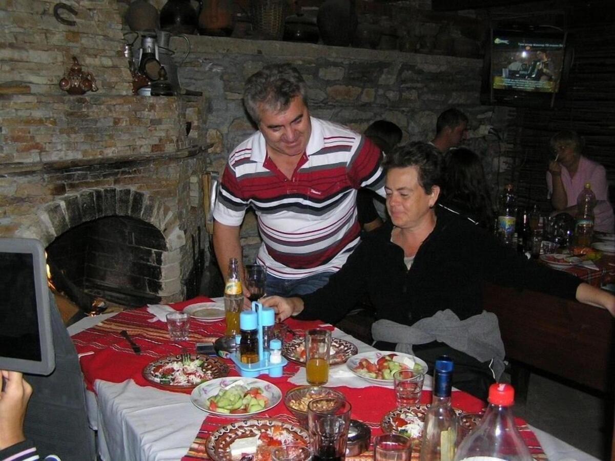 Sharkov Guest House Dolen  Εξωτερικό φωτογραφία