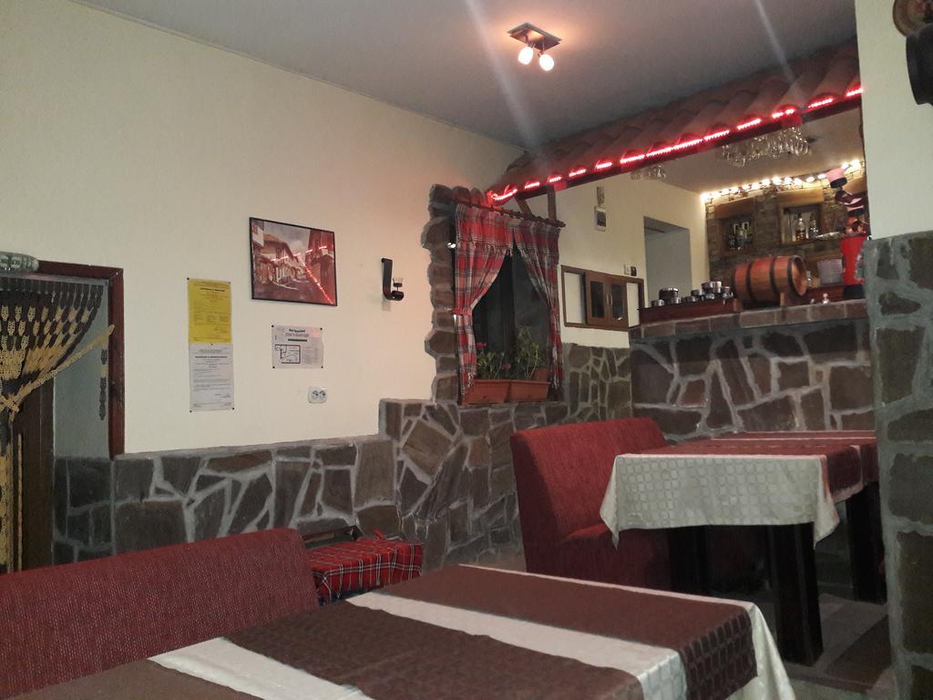 Sharkov Guest House Dolen  Εξωτερικό φωτογραφία