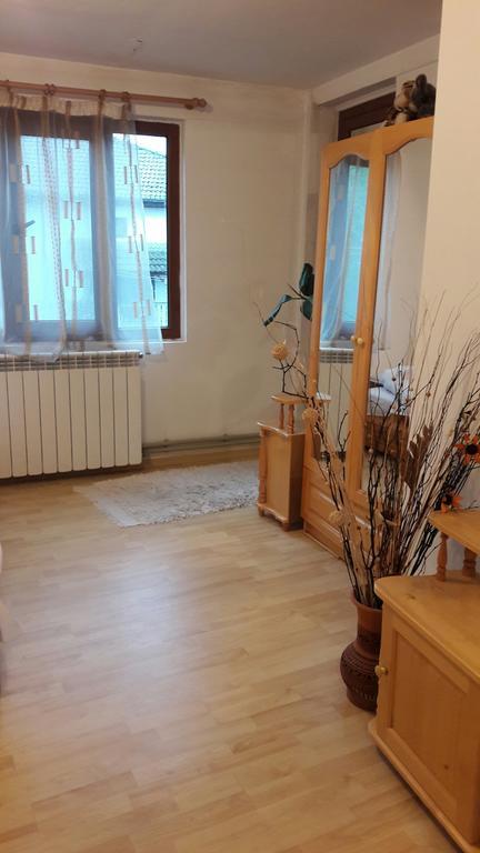 Sharkov Guest House Dolen  Εξωτερικό φωτογραφία