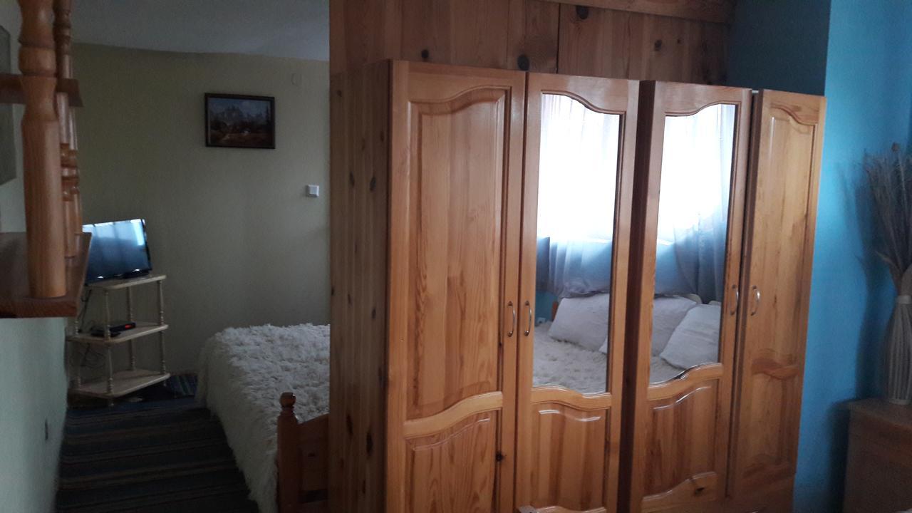 Sharkov Guest House Dolen  Εξωτερικό φωτογραφία