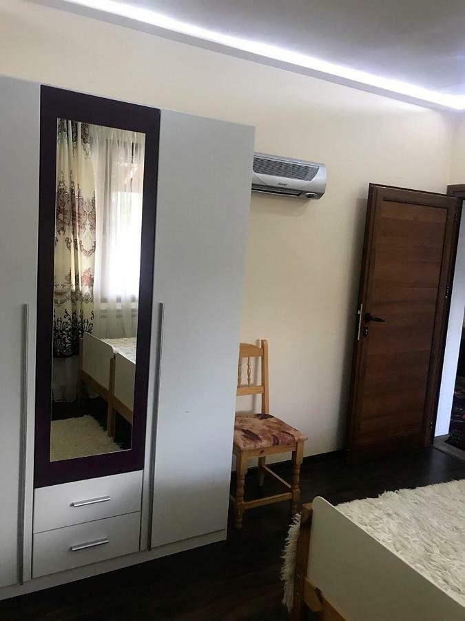 Sharkov Guest House Dolen  Εξωτερικό φωτογραφία